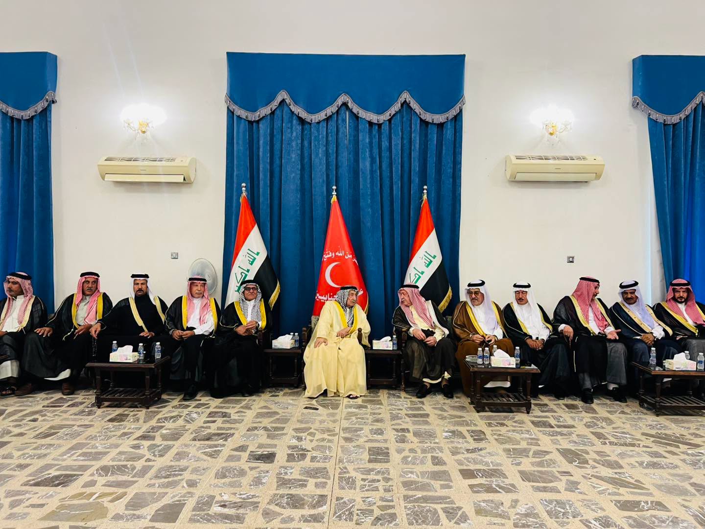 اللقاء الأسبوعي في المضيف العام للعشيرة يوم الجمعة الموافق ٢٠٢٦/٧/١٧